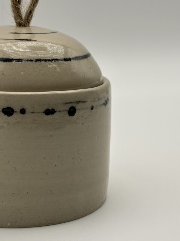 IMG_1576 Soeur Cloche II - Entre les Lignes - Collection ENCRE